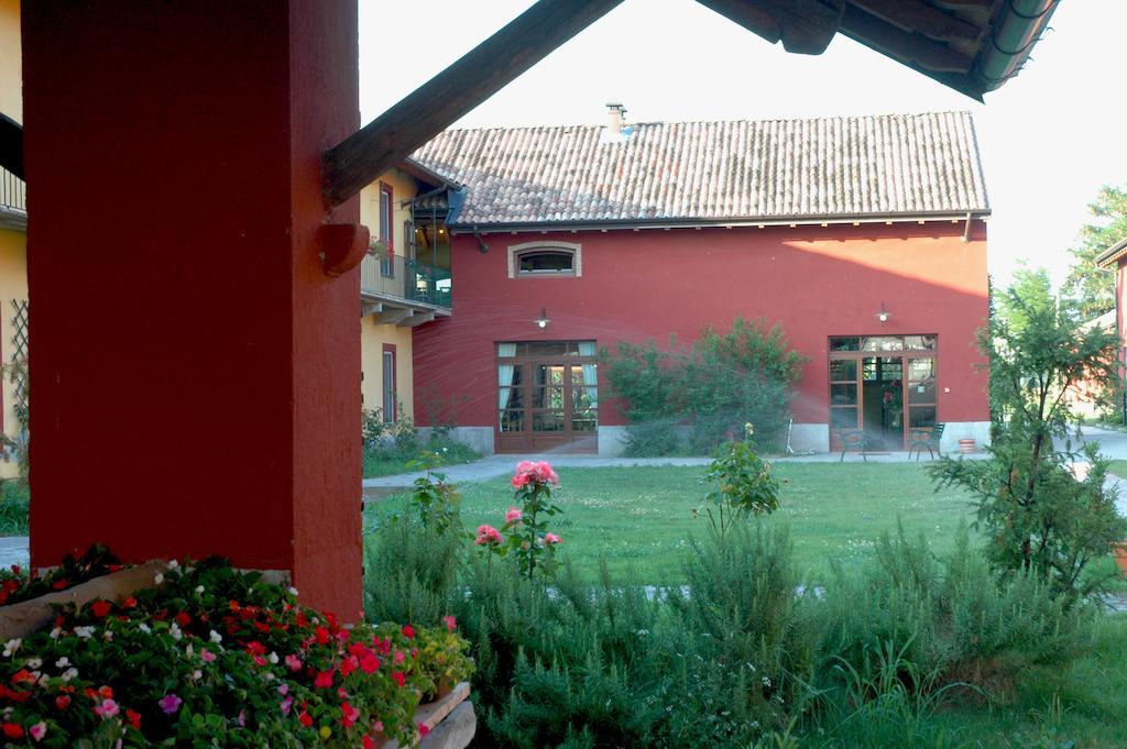 Agriturismo Cascina Maiocca Mediglia ภายนอก รูปภาพ
