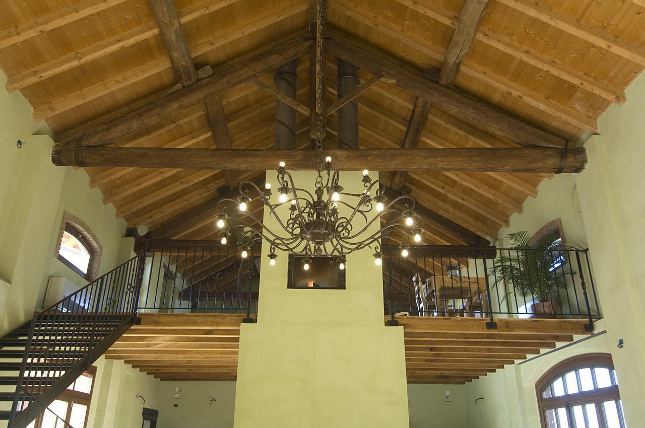 Agriturismo Cascina Maiocca Mediglia ภายนอก รูปภาพ